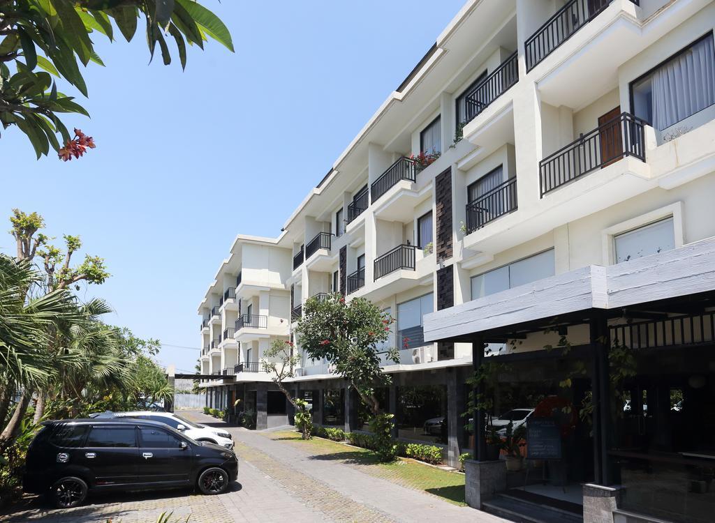 Zen Rooms Legian Dewi Sri 庫塔 外观 照片