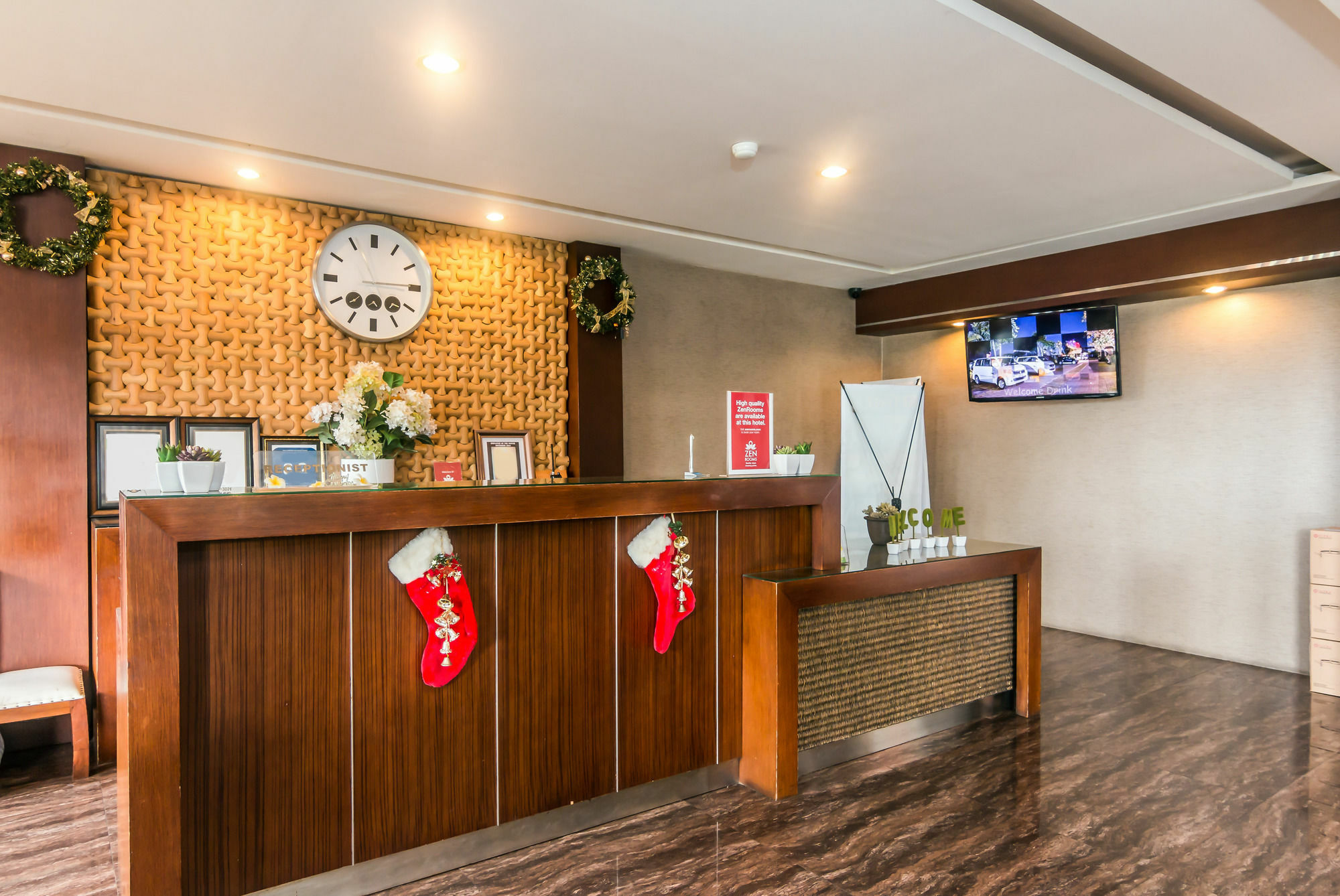 Zen Rooms Legian Dewi Sri 庫塔 外观 照片